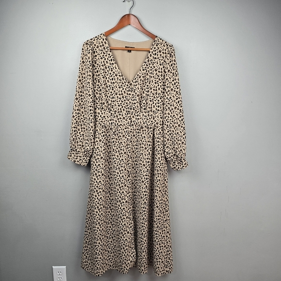 J.CREW Long Sleeve Button Down Midi Dress Leopard Print Womens Size 10T - Picture 4 of 14